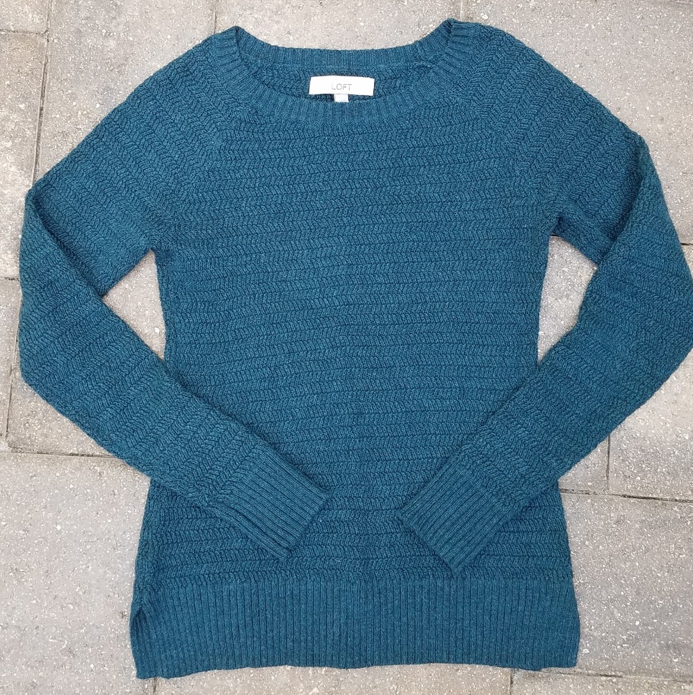 NWOT LOFT sweater